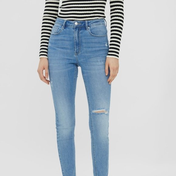 Vero Moda Skinny Destroyed Jeans - Picture 1 of 11